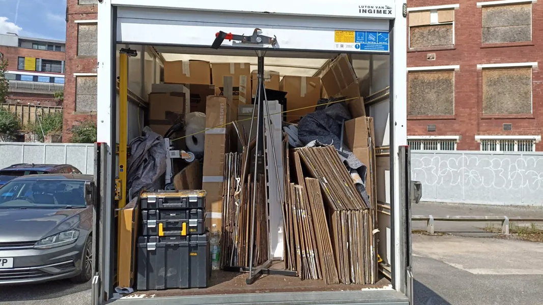 Van with Alex from stressless-movers